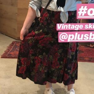 VINTAGE Rose Skirt